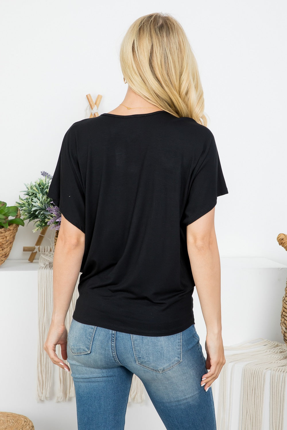 Short sleeve round neck dolman top black