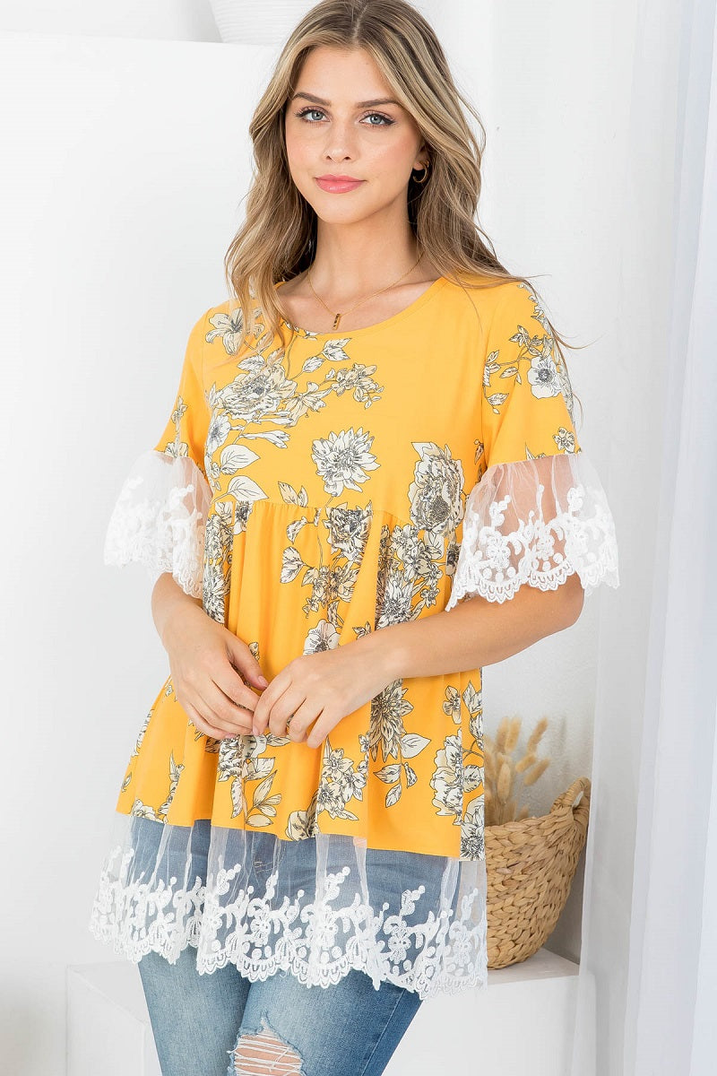 Short sleeve with lace trim round neck flower print top