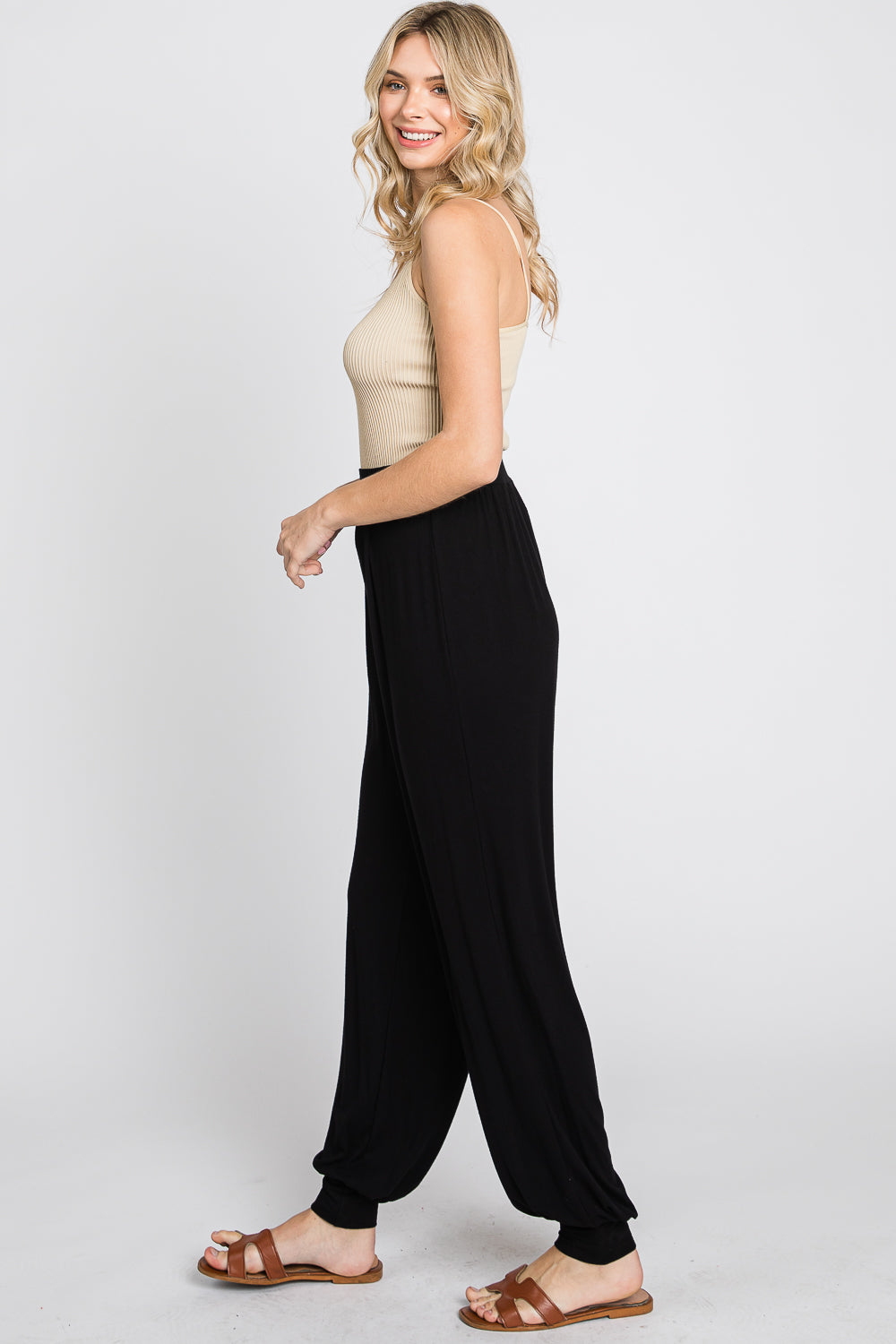 Elastic waist tapered long black pant