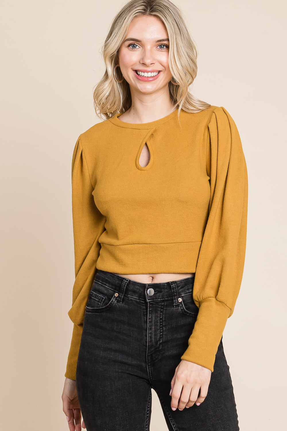 Long sleeve bubble sleeve crop mustard top